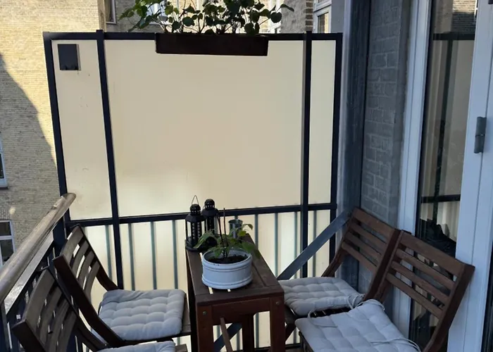 Indre Taet Ved Hovedbanegarden. Apartman *